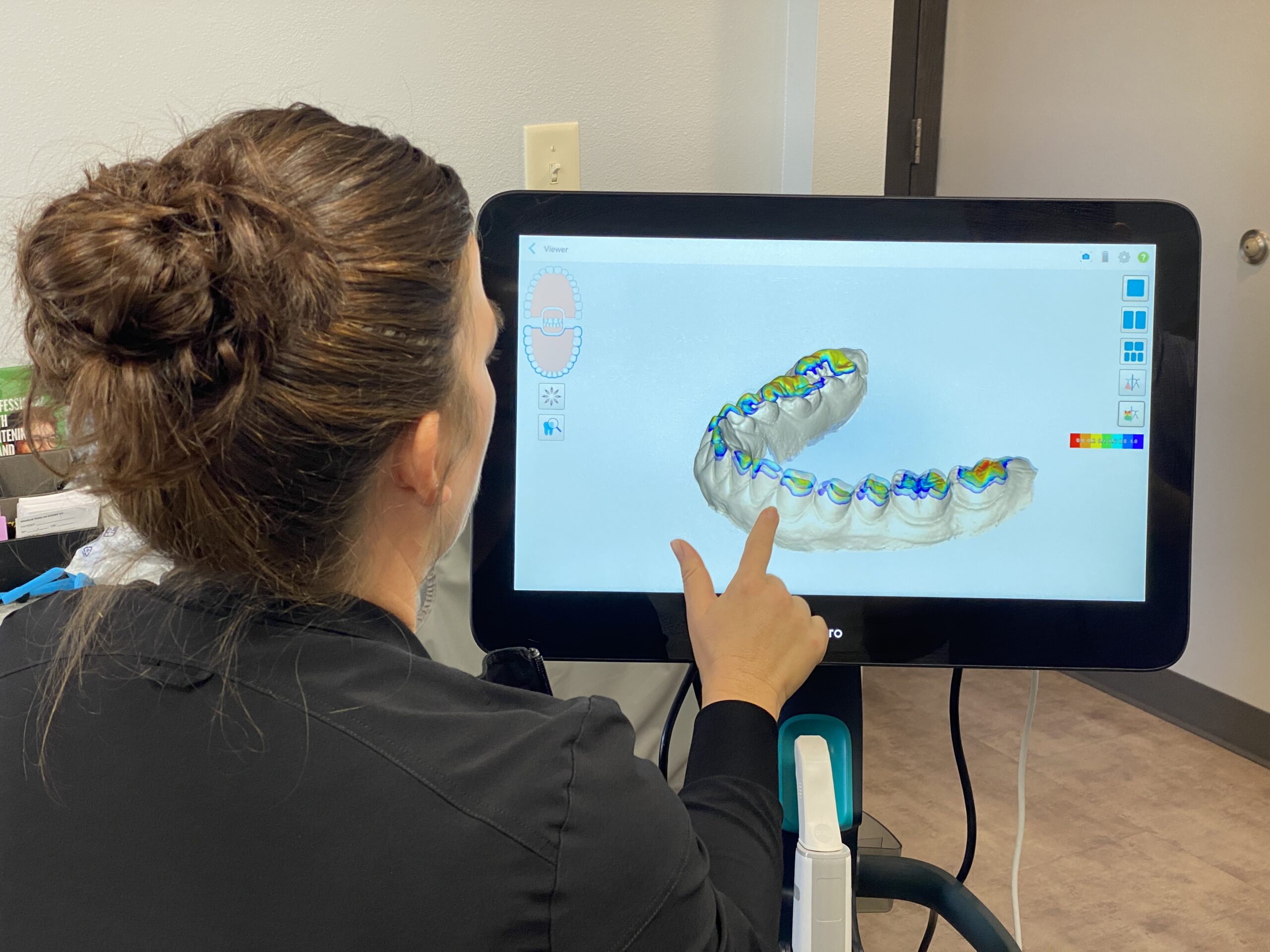 Modern Dental Health Exam with State-of-the-Art Intra-Oral Scanner